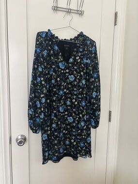 Vintage Banana Republic Black Floral V-Neck Chiffon Dress